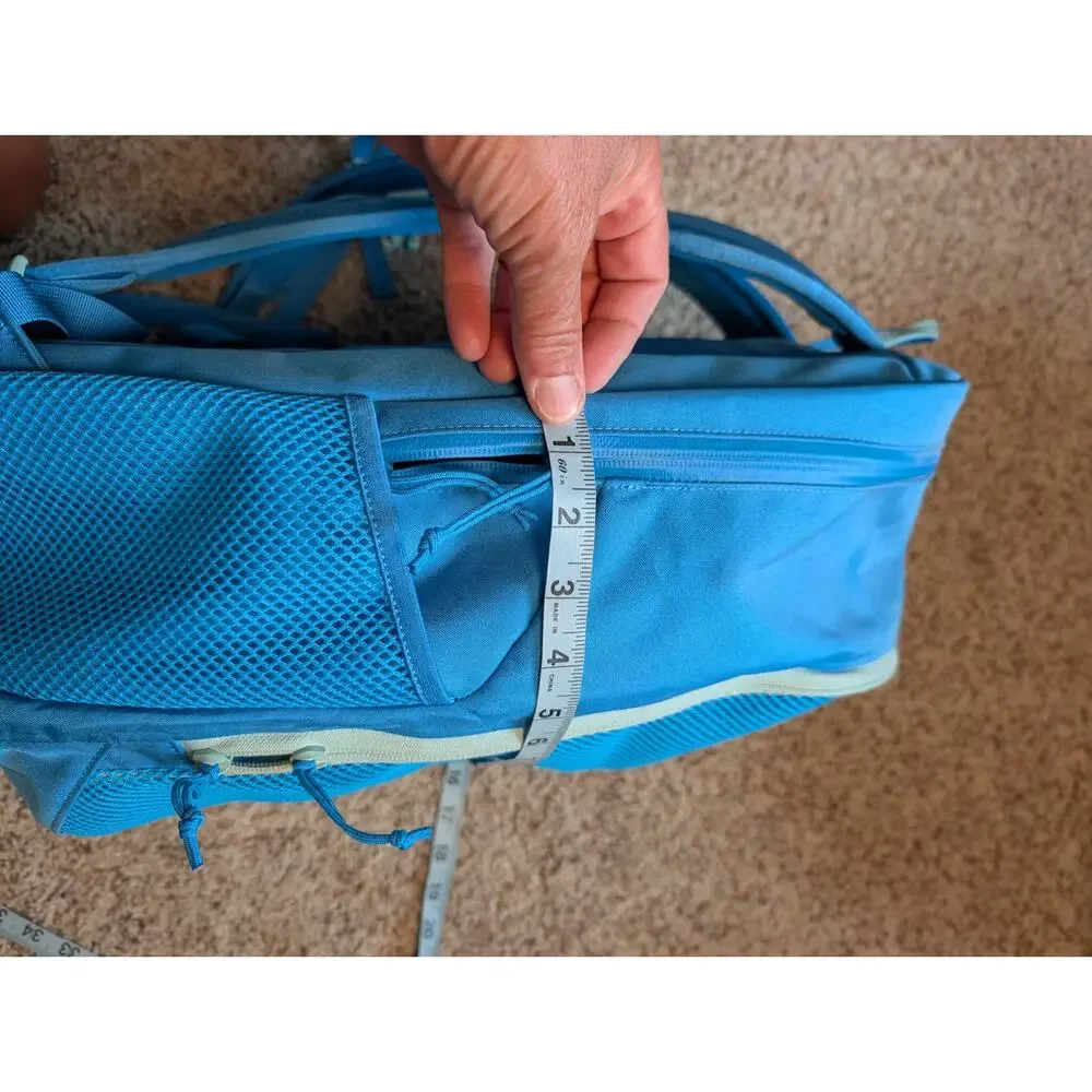 Patagonia Refugio daypack backpack, mesh pocket; beach, lightweight; travel